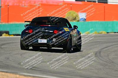 media/Oct-18-2025-Extreme Speed (Sat) [[d6d7e1fef1]]/Group 3 Purple/Session 2 (Turn 3)/